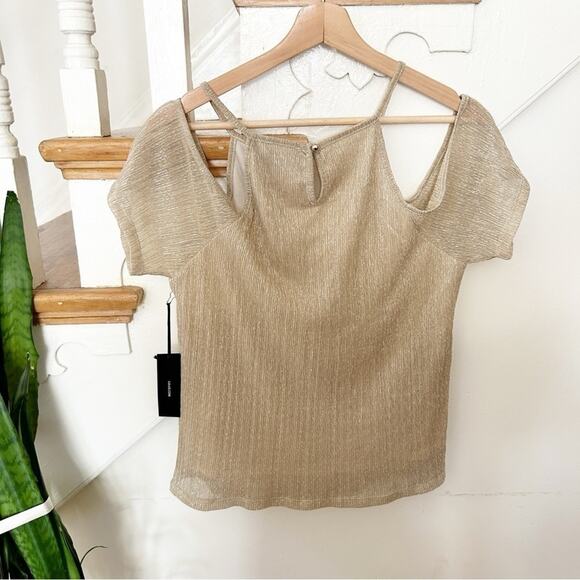 NWT Lulus Hustle Gold Metallic Shimmer Apron Neckline Off the Shoulder Top Sz M - Picture 7 of 9
